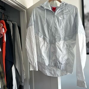 Nike wind breaker